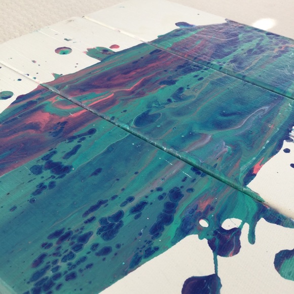 3 Piece Acrylic Paint Pour - Picture 6 of 6